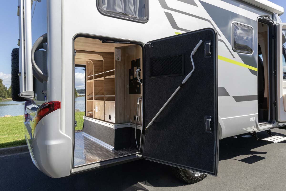 HYMER Crossover Storage