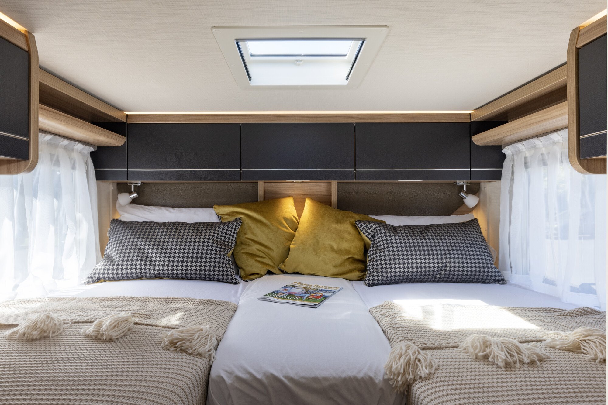 Hymer bed