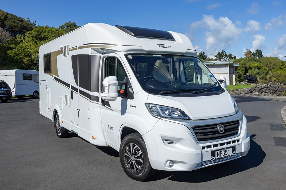 Carado T447 Exterior 