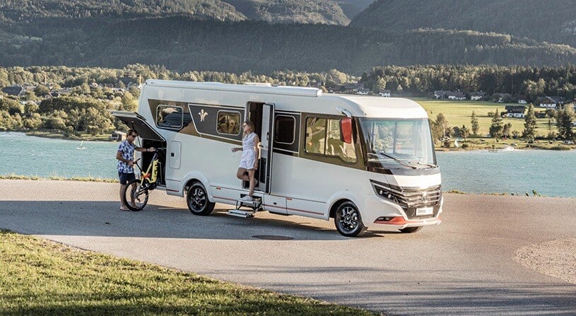 Niesmann-Bischoff-iSmove-73-F-a-low-profile-motorhome