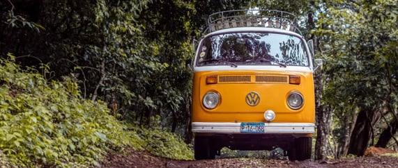 VW combi van yellow - Source: pexels Alfonso Escalante
