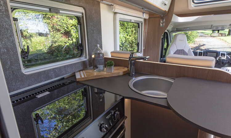 Useful L-shaped kitchen in a Bürstner motorhome