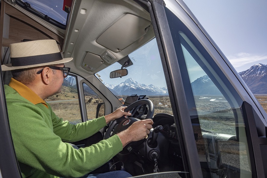 Front Vs Rear Drive. Home Front vs Rear Wheel Drive Motorhomes — What's Best for You?