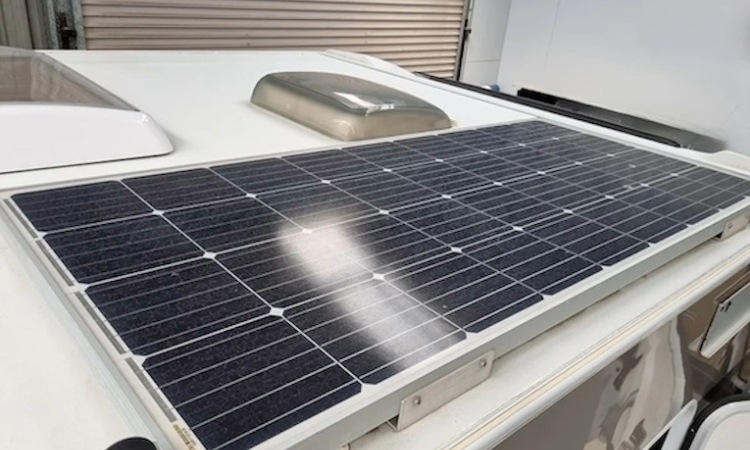Rigid solar panels