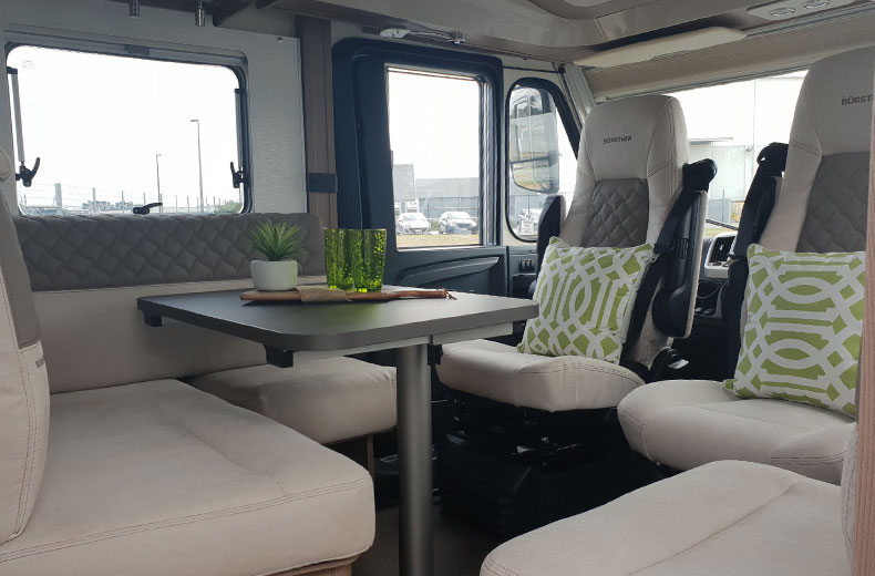 Wilderness 2020 Ixeo I744 motorhome interior living area