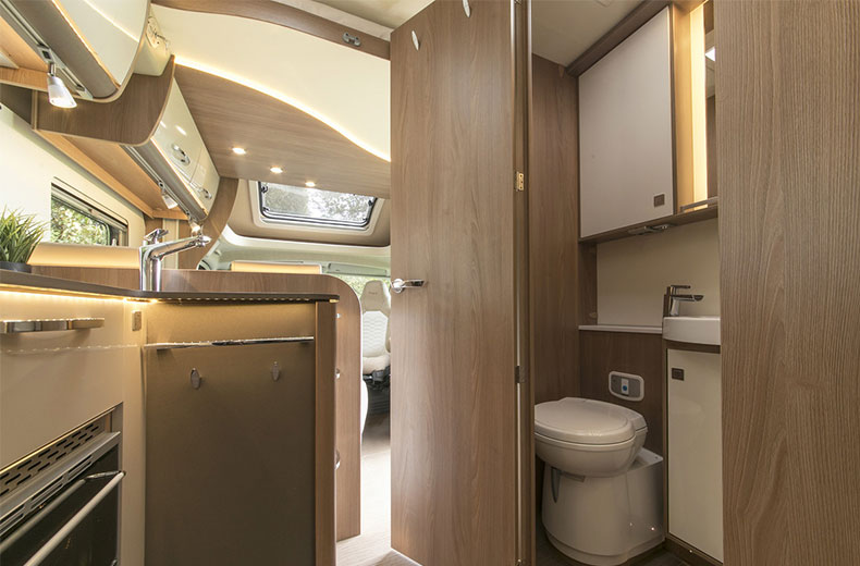 Wilderness 2020 Lyseo IT744 motorhome interior kitchen and bathroom
