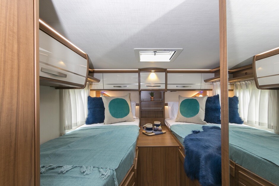 Wilderness 2020 Hymber MLT580 interior twin beds