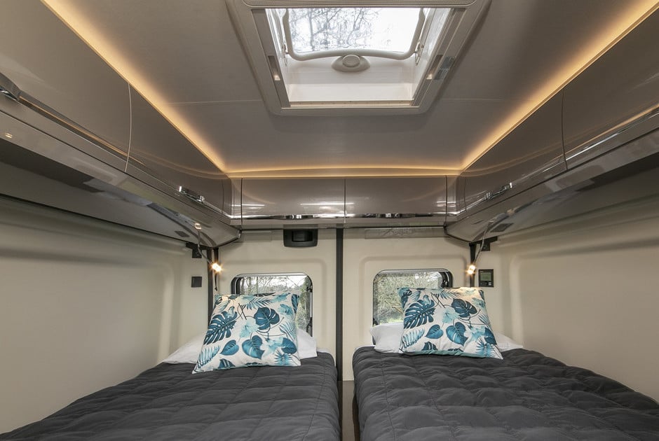 2018 Hobby Vantan motorhome interior beds