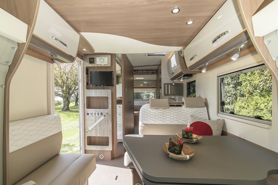 Wilderness 2018 Ixeo I744 motorhome interior living area front
