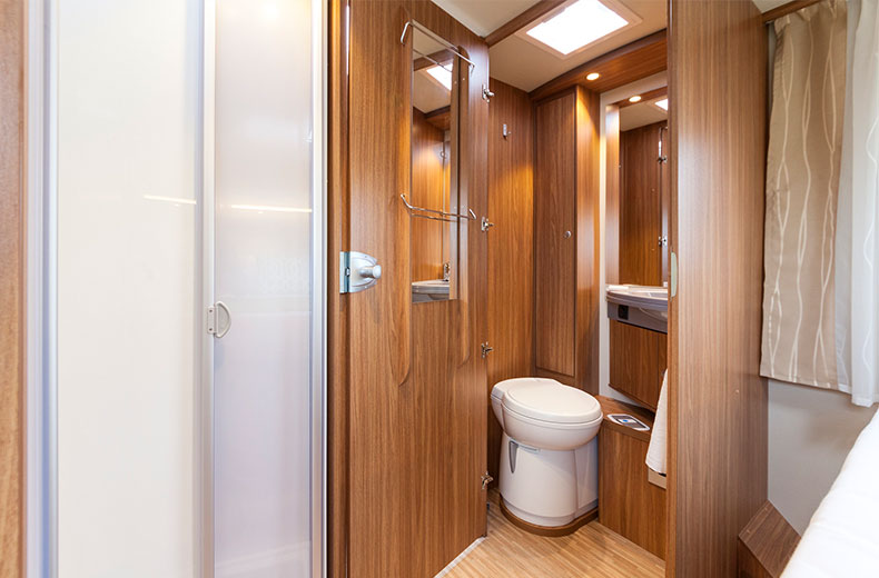Wilderness 2017 Carado T449 motorhome interior bathroom