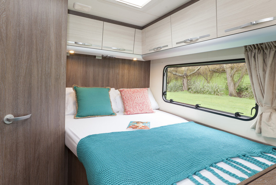 Wilderness 2016 Nexxo Time T569 motorhome interior bed