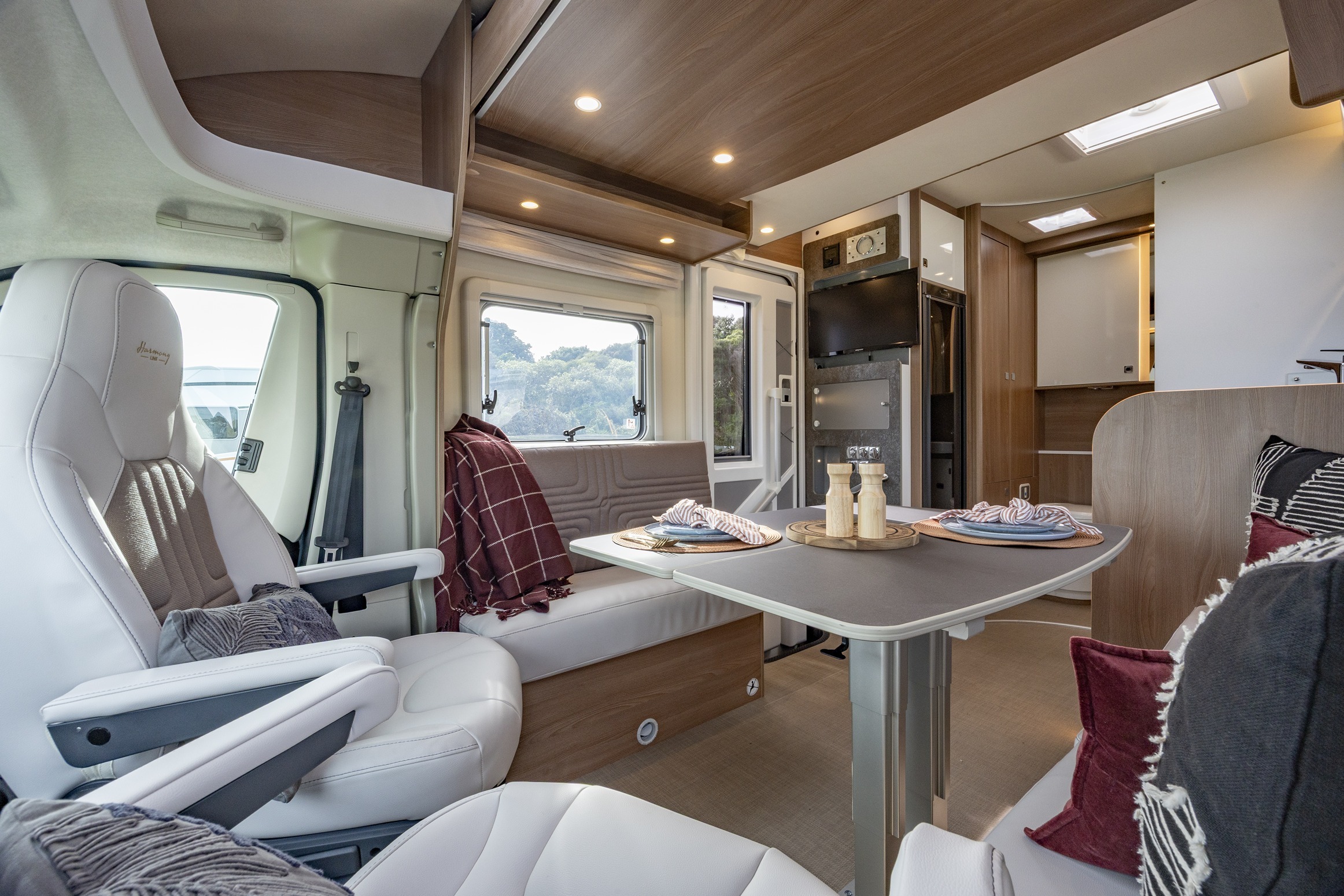 Wilderness Burstner Lyseo TD594 2025 motorhome dining