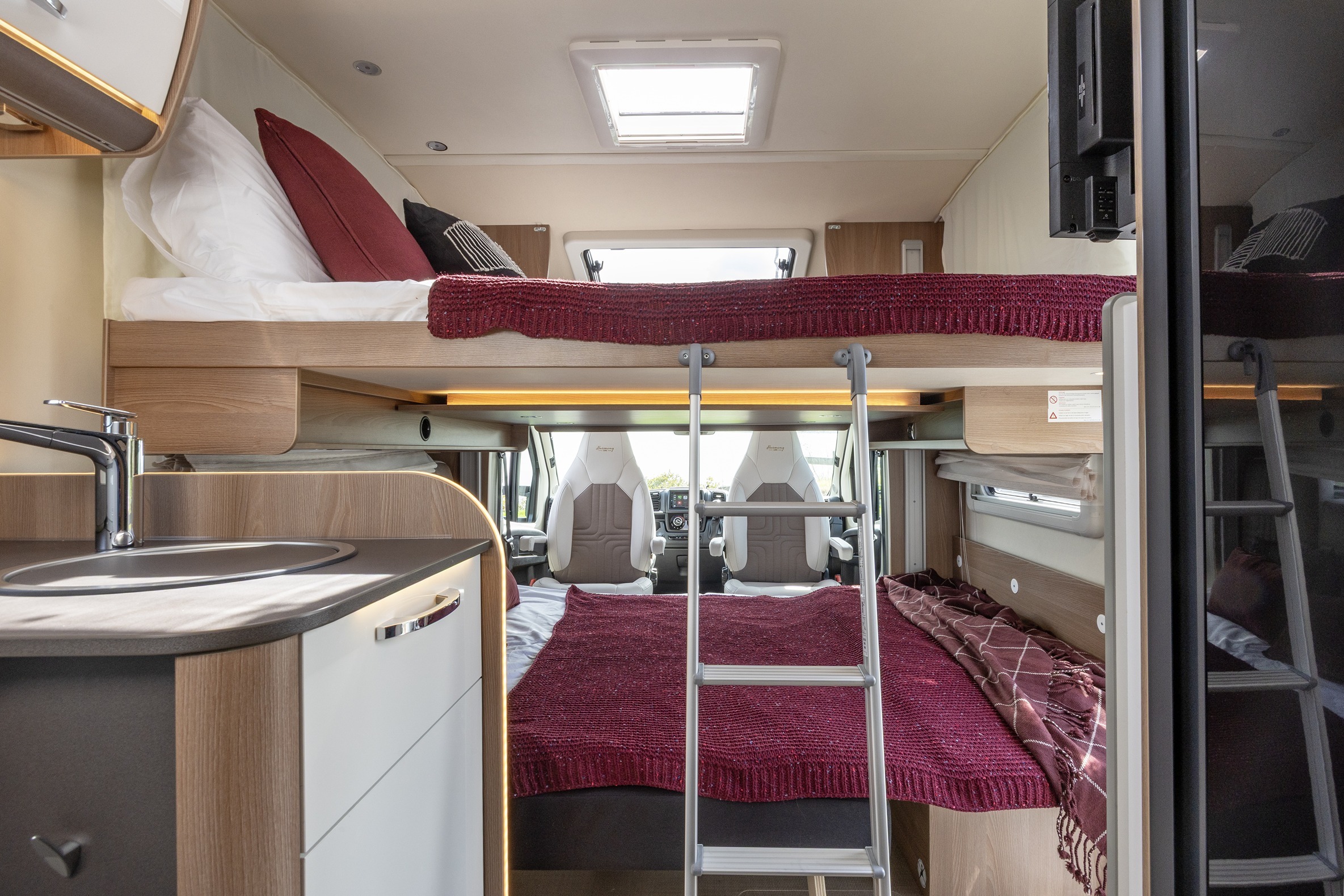 Wilderness Burstner Lyseo TD594 2025 motorhome drop downbed