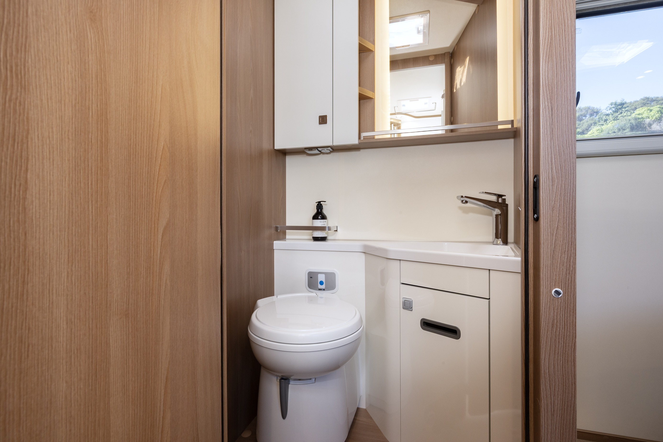 2025 Burstner TD736 - Toilet