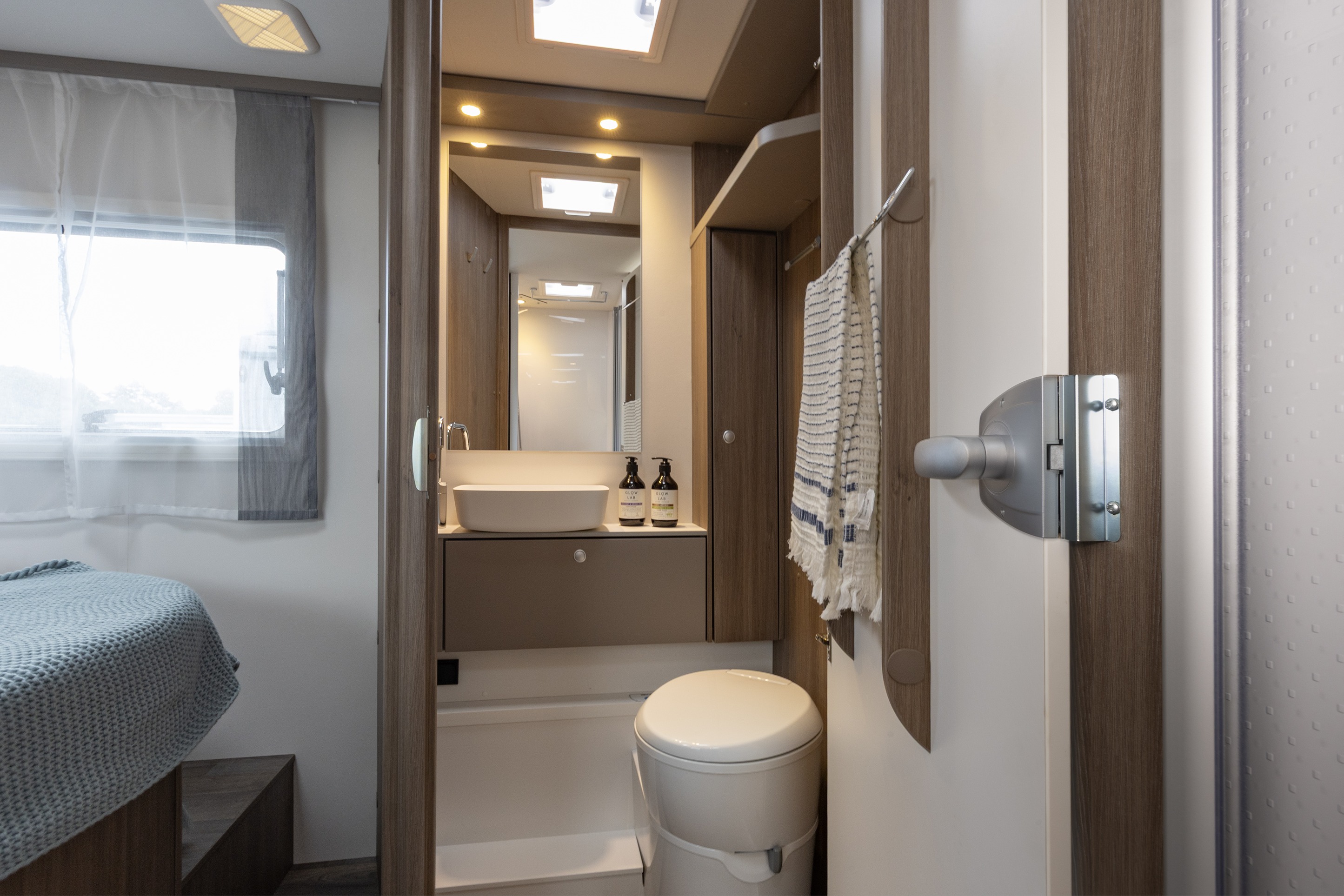 Wilderness 2025 Carado T459 bathroom
