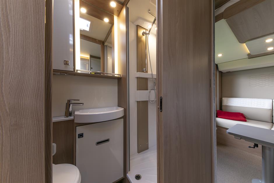 Wilderness 2021 Lyseo TD745 motorhome interior bathroom