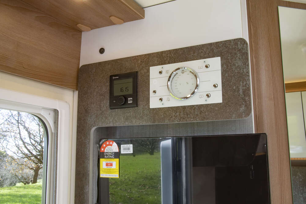 Wilderness 2021 Lyseo TD690G control panel