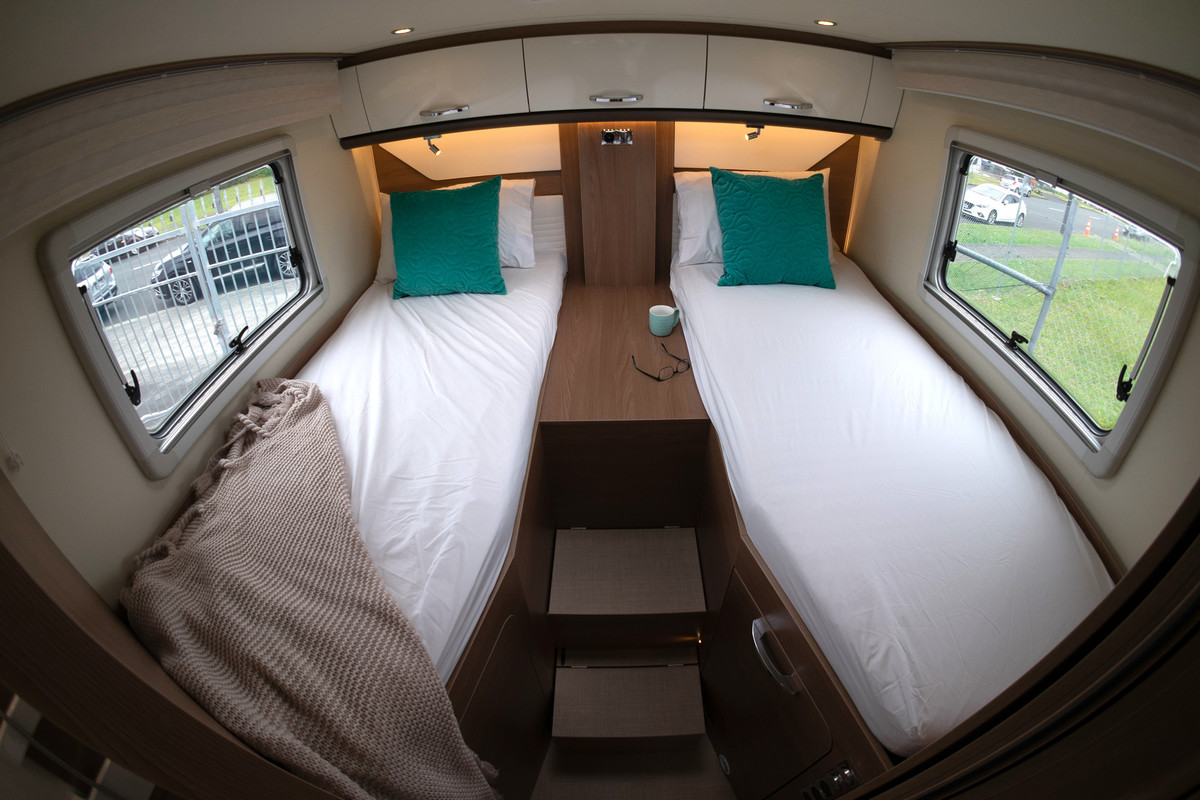 Wilderness 2020 Lyseo TD727 motorhome interior twin beds