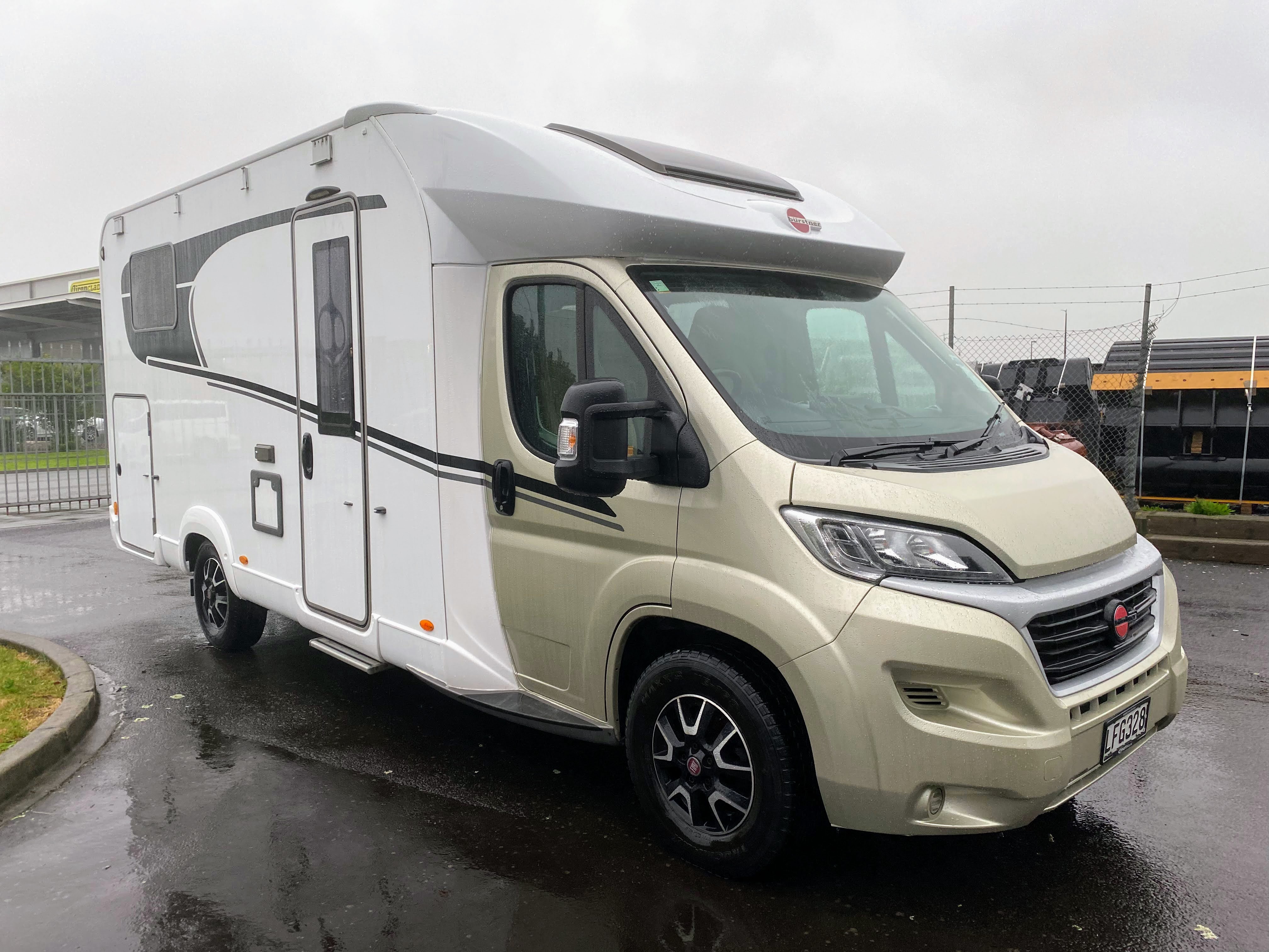 Burstner Lyseo T690G 2018 Front