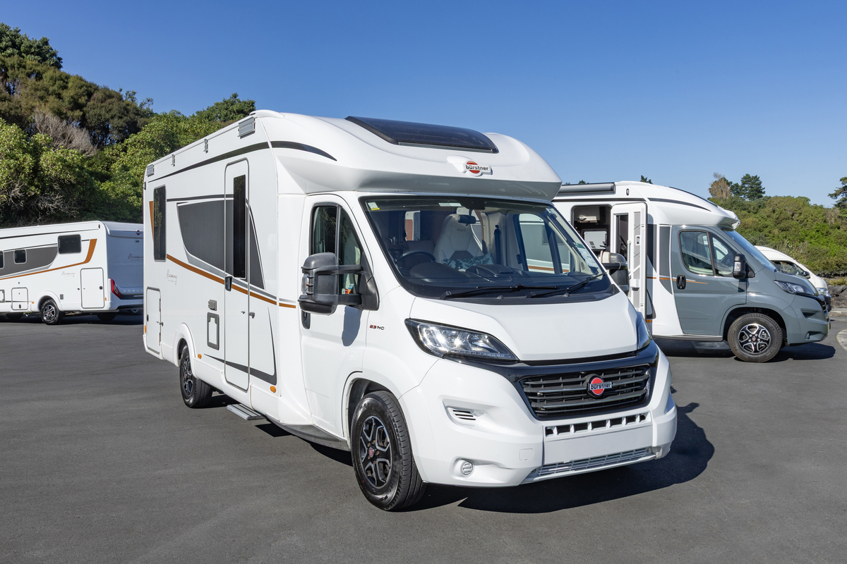 Wilderness Lyseo TD744 motorhome exterior side