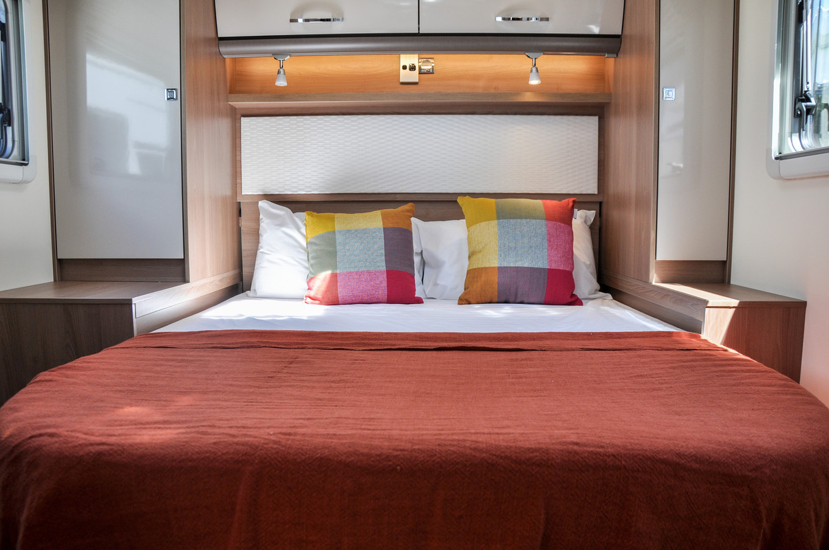 Wilderness 2019 Lyseo T734 motorhome interior bed