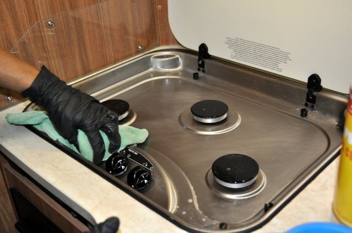 Cleaning the interior of your motorhome