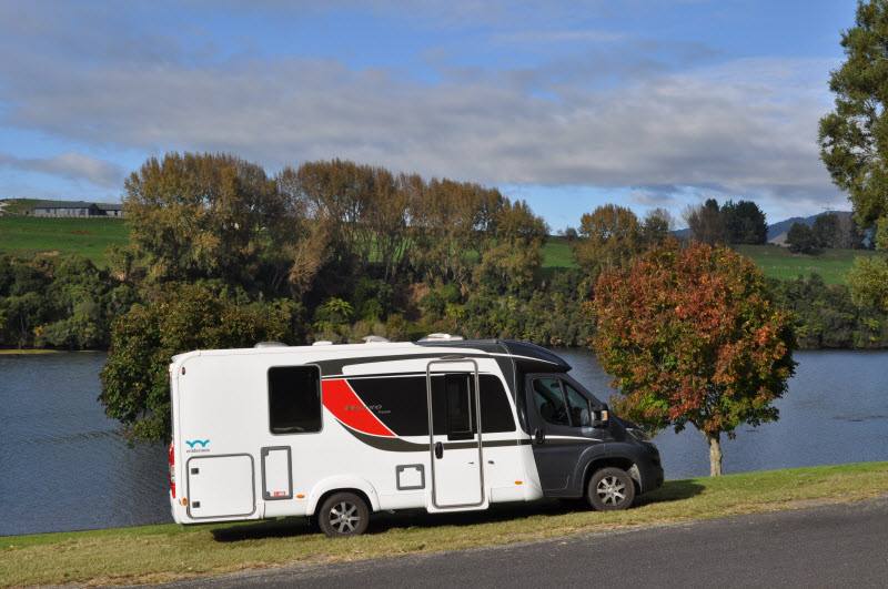 SmartRV Nexxo T685 used motorhome for sale